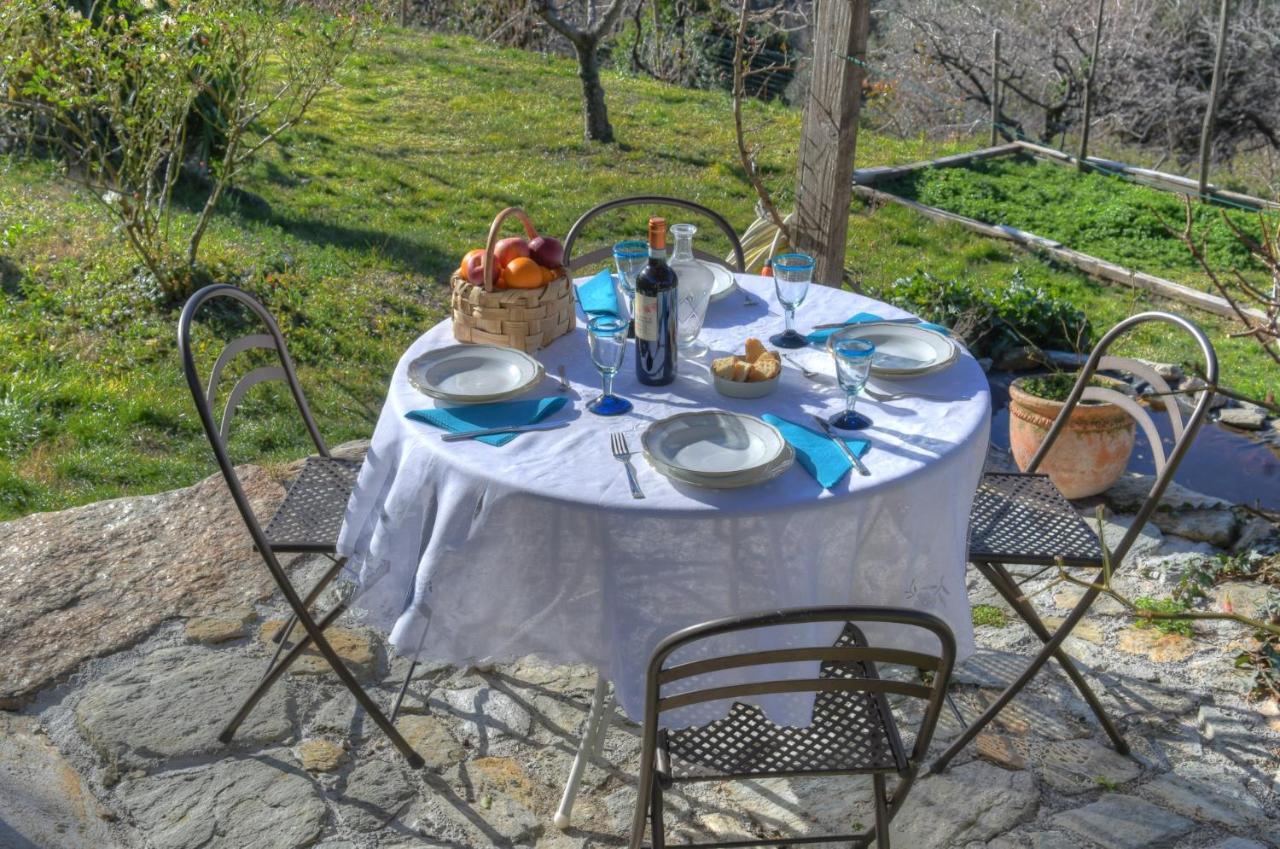 Antica Casa Del Canto Iara - Private Parking Calice Ligure المظهر الخارجي الصورة