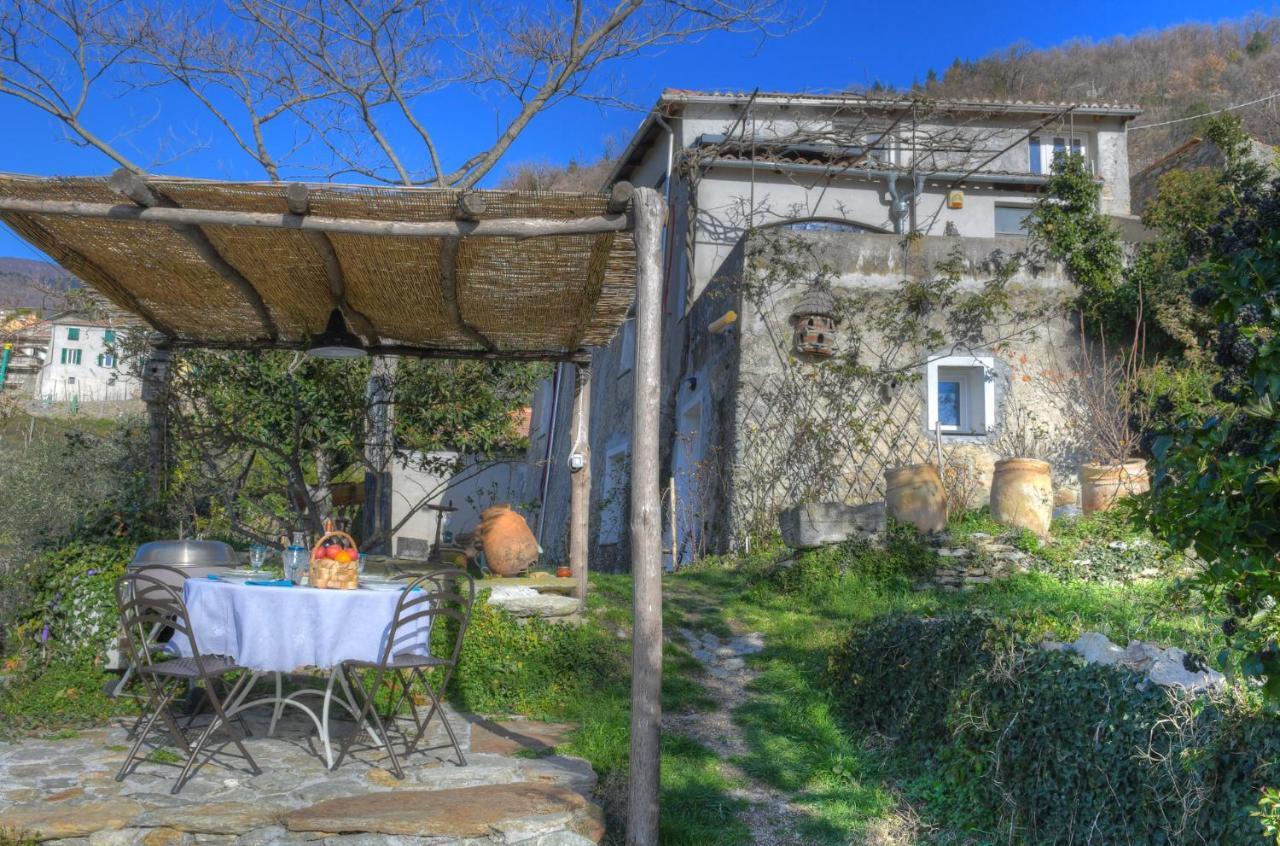 Antica Casa Del Canto Iara - Private Parking Calice Ligure المظهر الخارجي الصورة